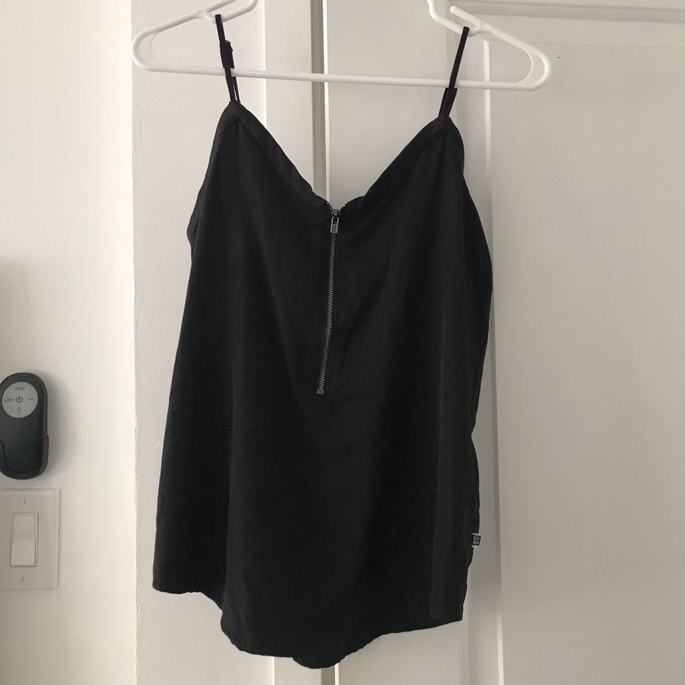 Roxy Women’s edgy Black Top